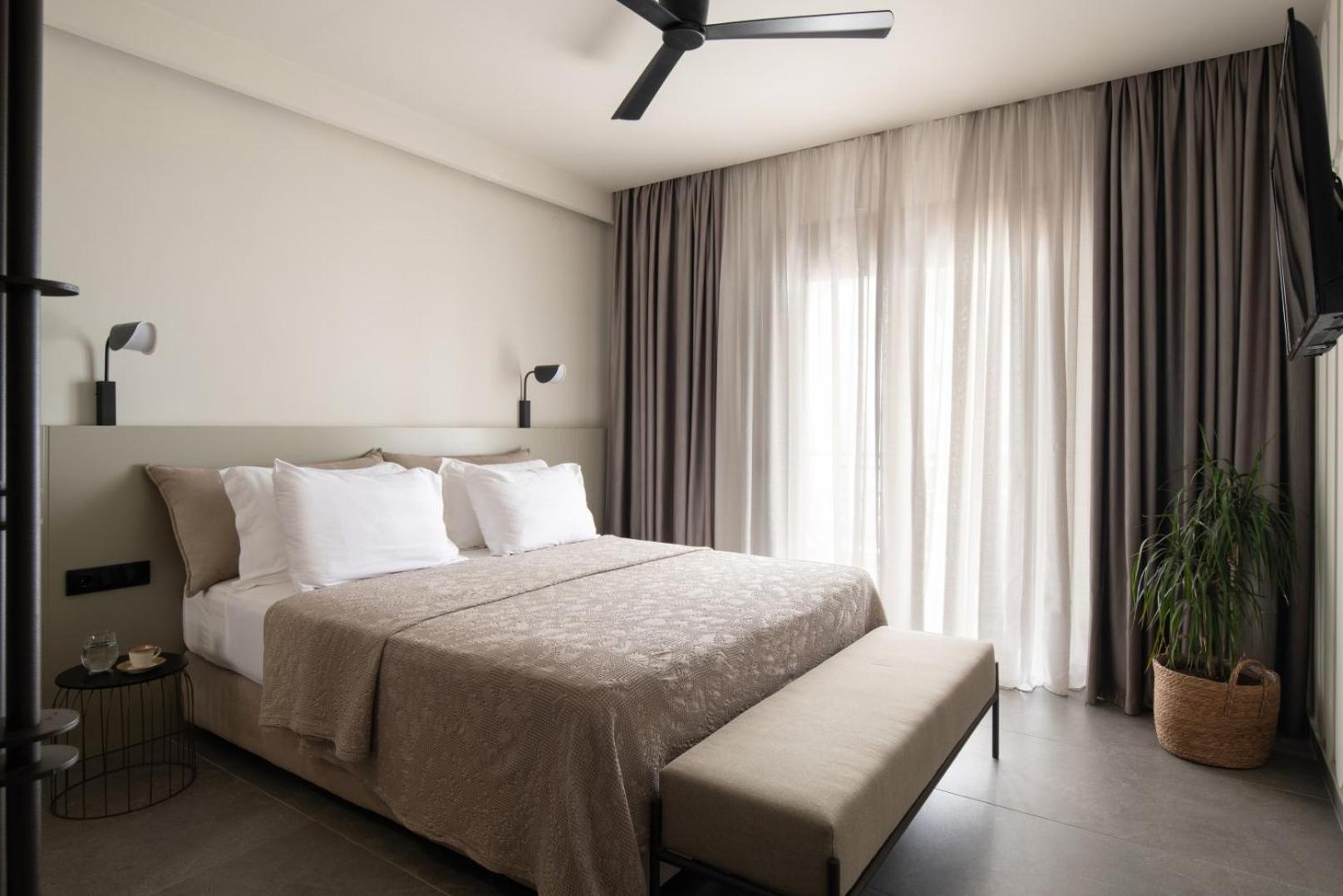 Assano Seafront Luxury Apartment Nikiti  Exterior photo