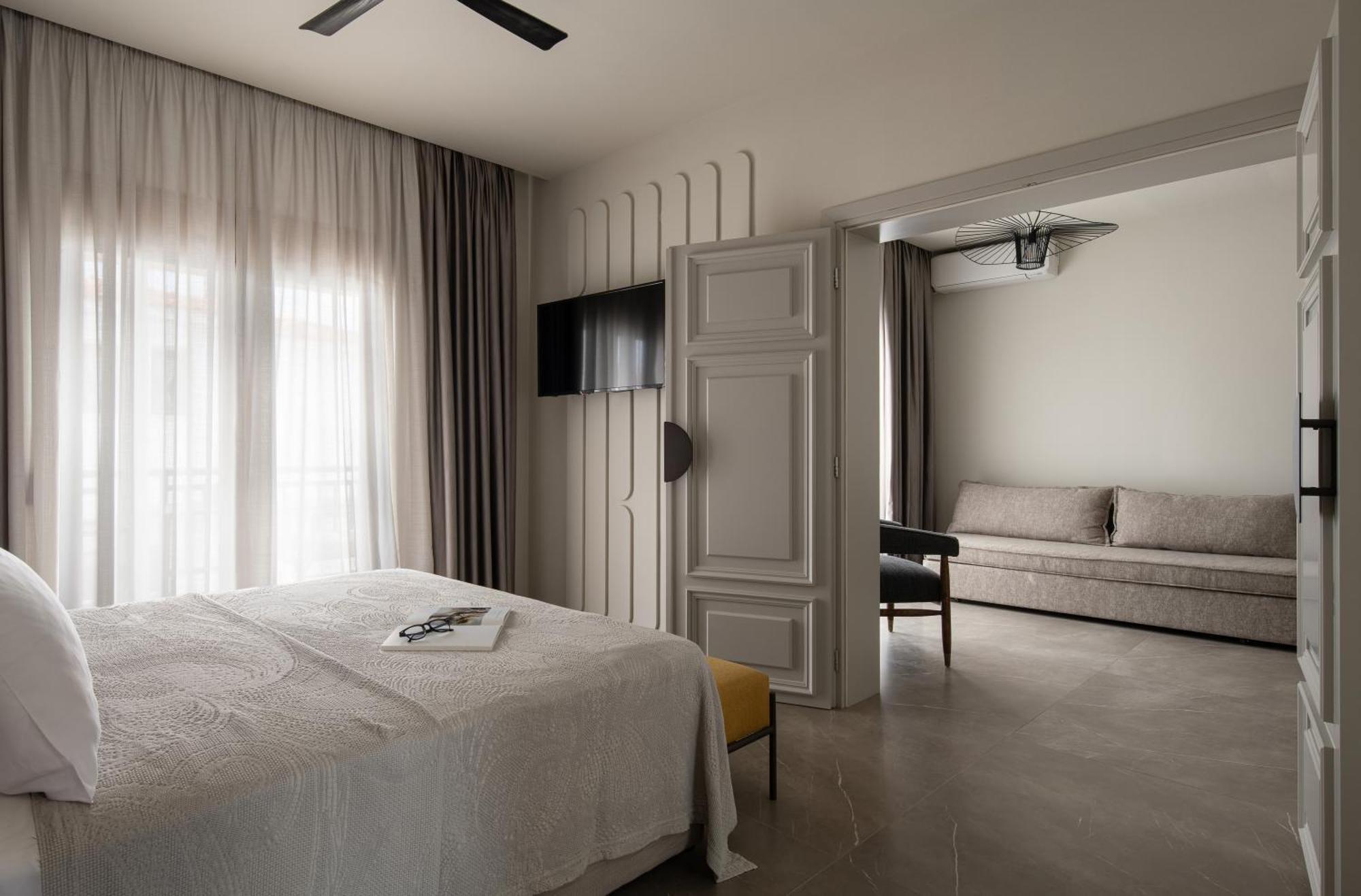 Assano Seafront Luxury Apartment Nikiti  Exterior photo